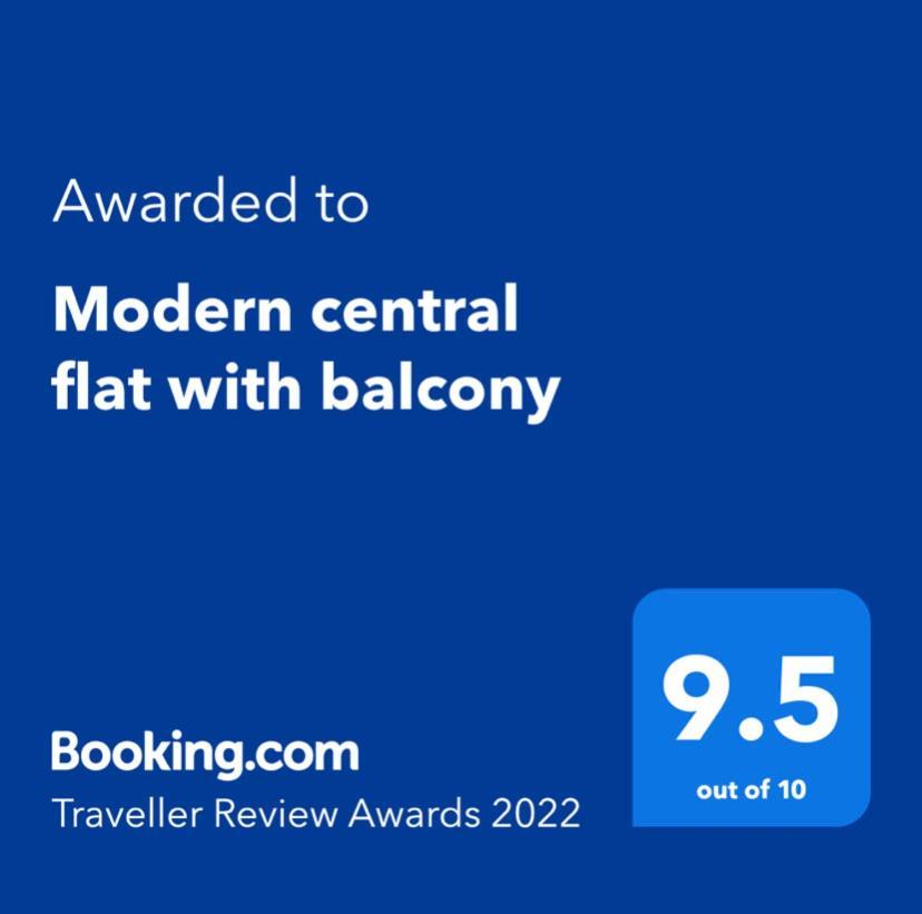 Modern Central Flat With Balcony & Free Parking On-Site Bournemouth Esterno foto